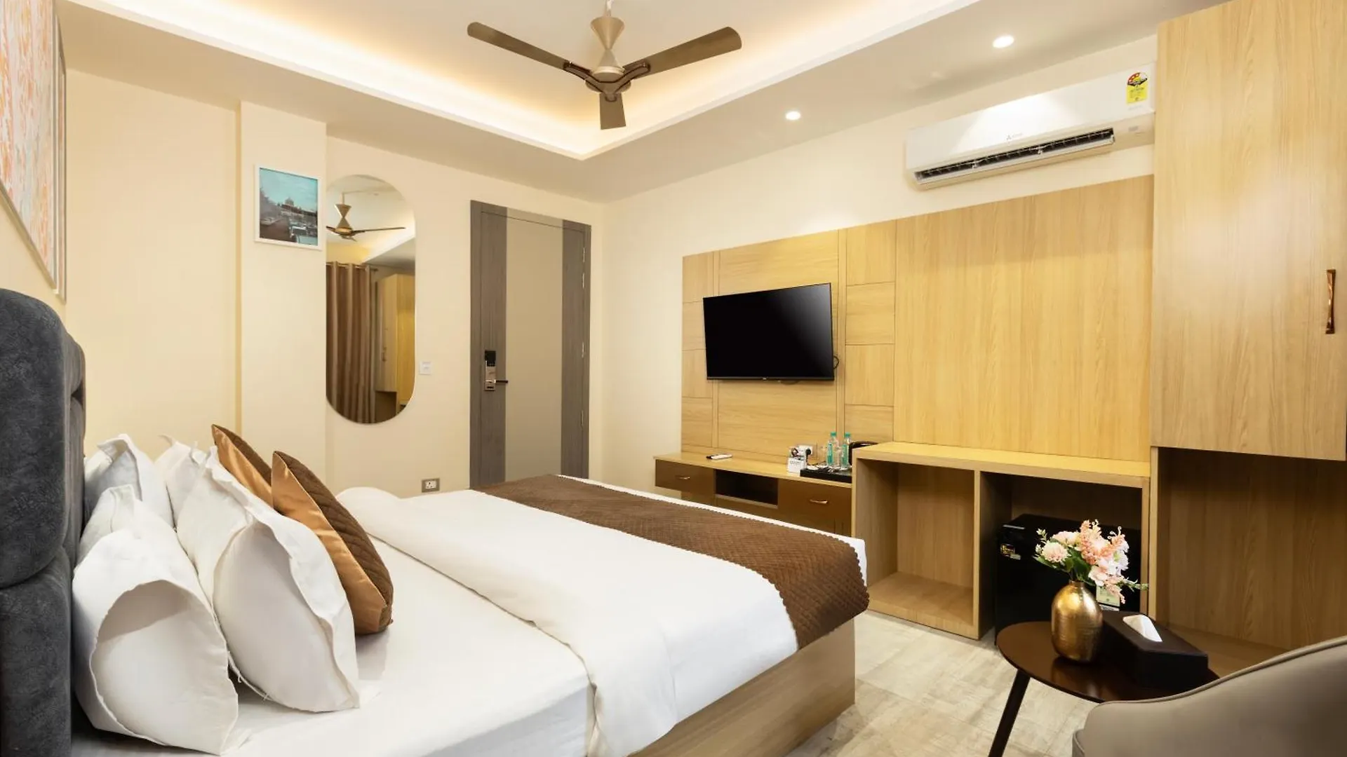 Asar Varanasi Junction By Orion Hotels
