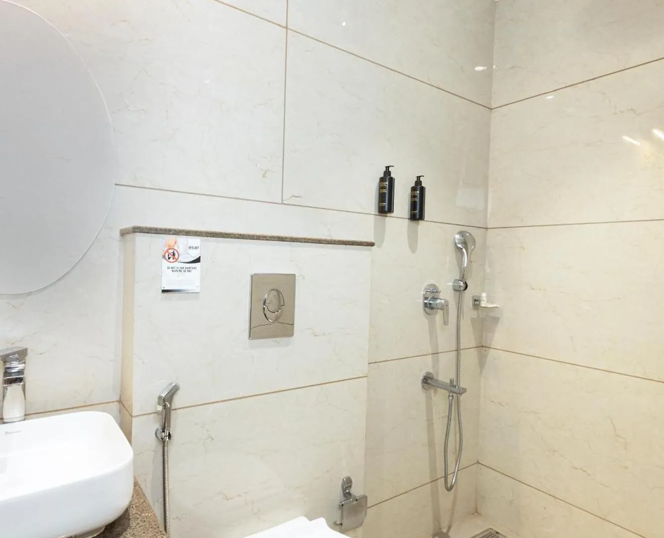 Asar Varanasi Junction By Orion Hotels 3*,  India