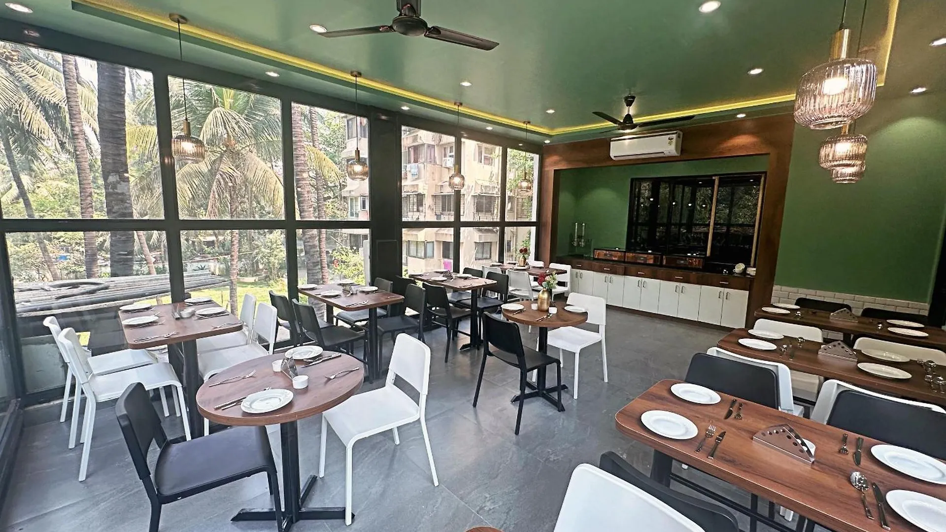Asar Varanasi Junction By Orion Hotels